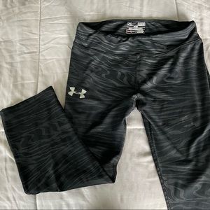 Under Armour youth large spandex leggings